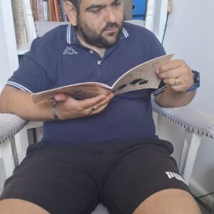 Šlamprla čita i radi glinu5 Šlamprla čita i radi glinu5